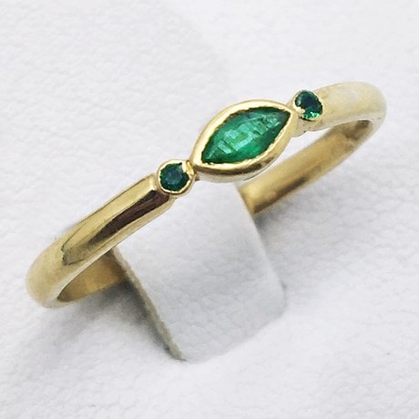 24k gold emerald ring