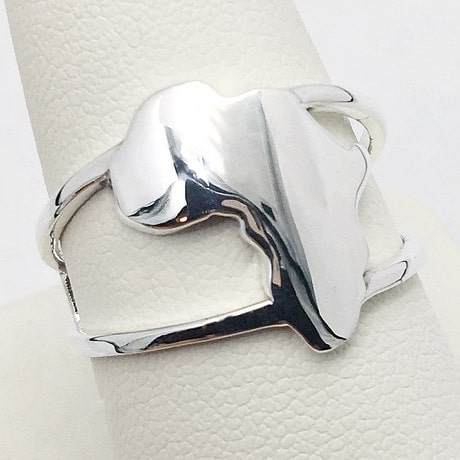 African Map Ring for Men in 18k Gold