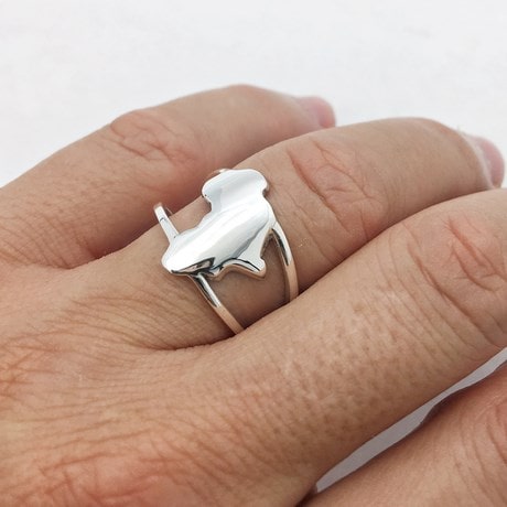 African Map Ring for Men in 18k Gold