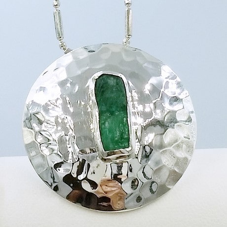 Raviour Lifestyle Emerald Pendant with Natural Panna Stone Silver Emerald  Stone Pendant - Raviour Lifestyle - 3613606