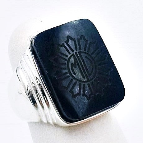 Onyx intaglio ring